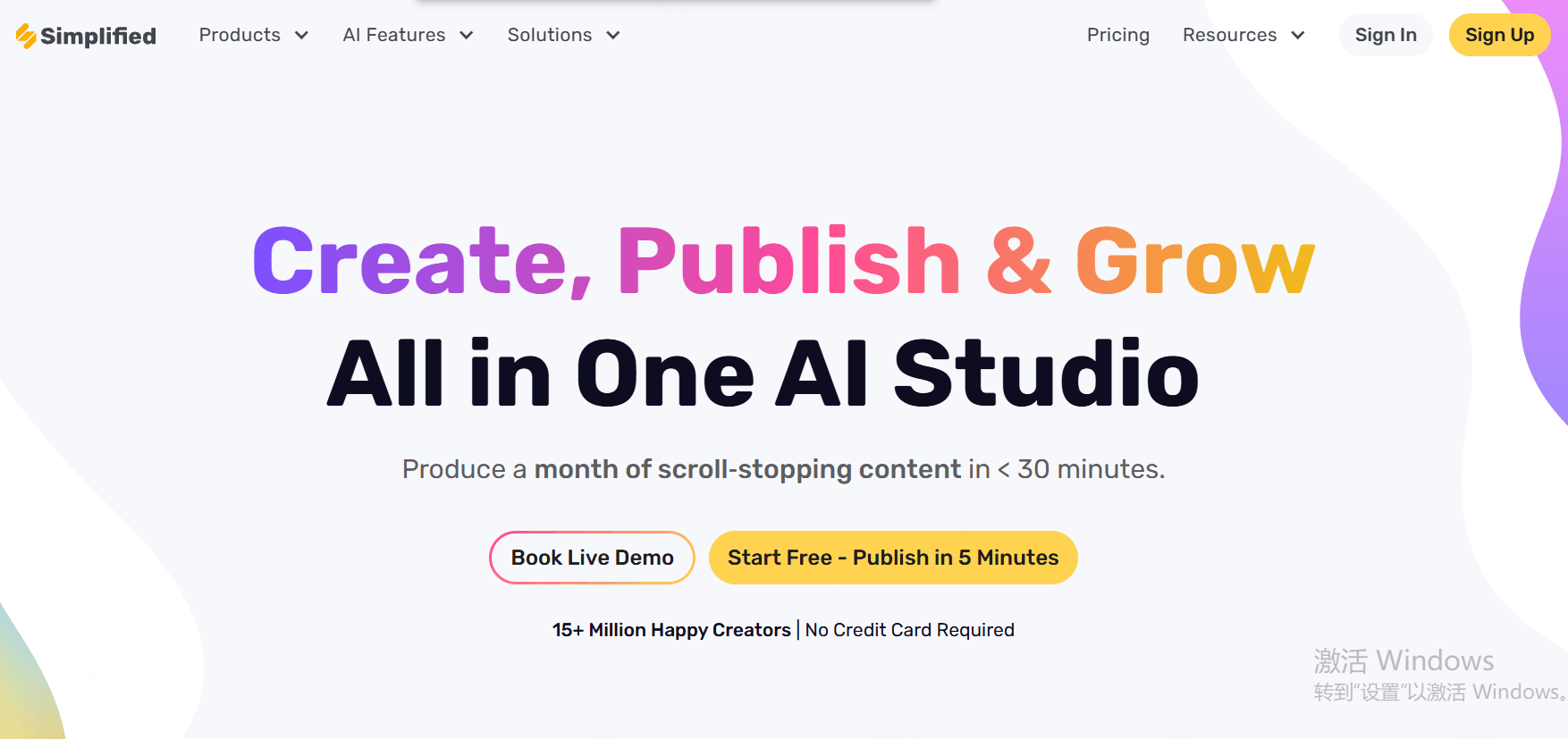 Simplified AI：一站式内容 + 演示生成平台